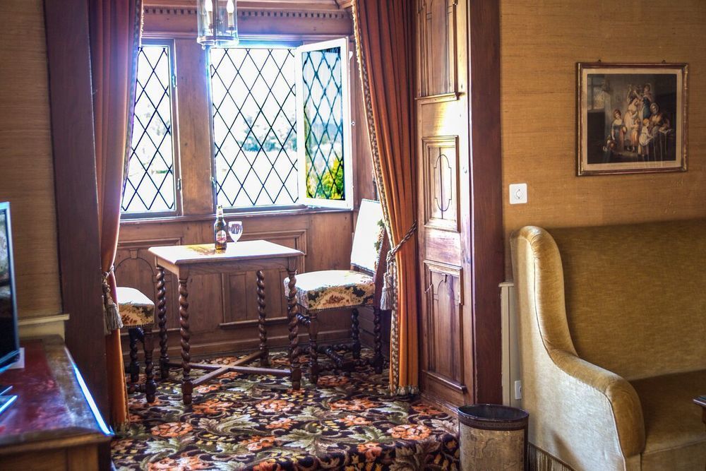 Drachenburg & Waaghaus Hotel กอตลิมบ์ ภายนอก รูปภาพ